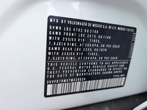 New 2026 Volkswagen Tiguan SE image 32