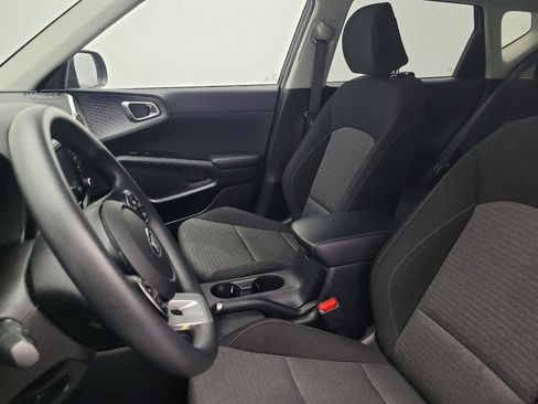 Used 2020 Kia Soul S image 17