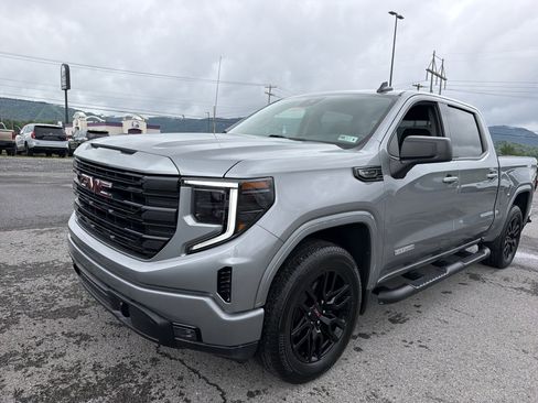 Used 2024 GMC Sierra 1500 Elevation AWD/4WD image 11