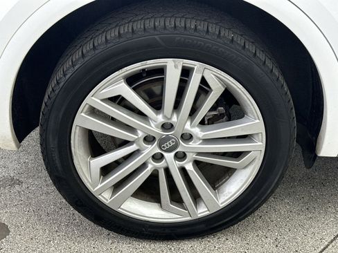 Used 2018 Audi Q5 2.0T Premium Plus w/ Premium Plus Package image 40