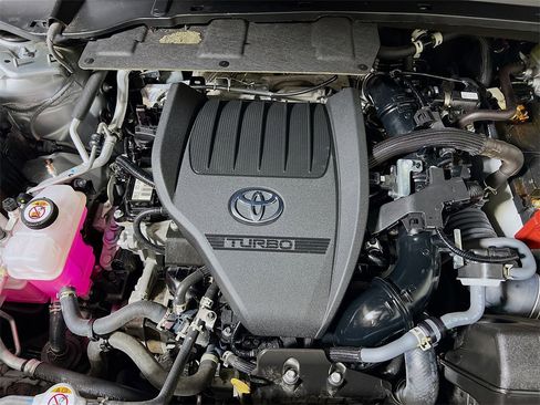 Used 2024 Toyota Grand Highlander Limited image 27