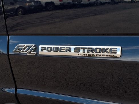 Used 2022 Ford F350 XLT w/ XLT Premium Package image 7