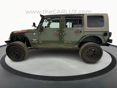 Used 2008 Jeep Wrangler Unlimited Sahara w/ Dual Top Group image 4