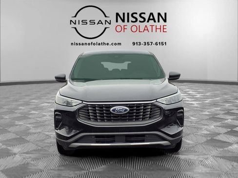 Used 2024 Ford Escape Active image 32