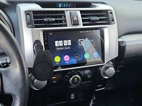 Used 2019 Toyota 4Runner TRD Off-Road AWD/4WD image 14