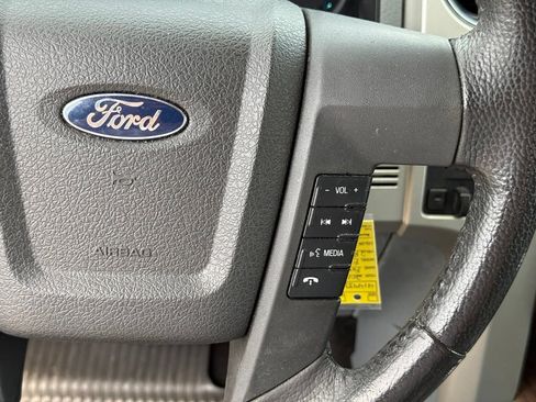 Used 2014 Ford F150 Lariat w/ Equipment Group 502A Luxury AWD/4WD image 18