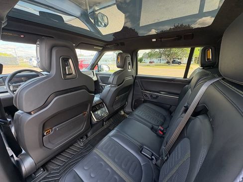 Used 2024 Rivian R1S Adventure AWD/4WD image 26