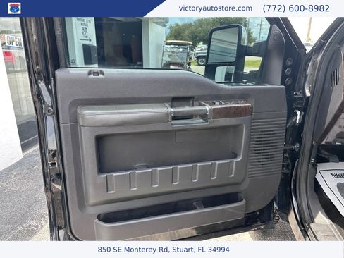 Used 2016 Ford F350 Platinum w/ FX4 Off-Road Package image 24