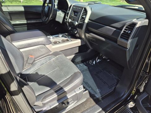 Used 2018 Ford Expedition XLT w/ Equipment Group 201A image 11