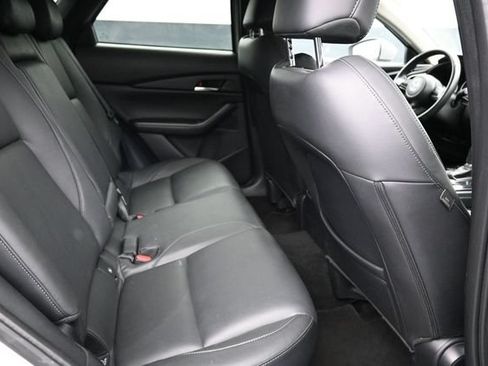 Used 2025 MAZDA CX-30 AWD 2.5 S w/ Preferred Package image 16