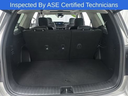 Used 2024 Hyundai Palisade Limited AWD/4WD image 16