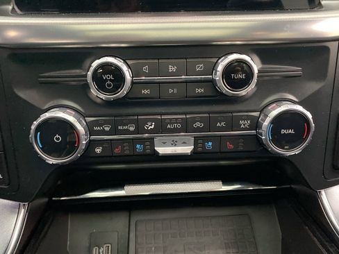 Used 2022 Ford F150 Raptor w/ Raptor 37 Performance Package AWD/4WD image 22