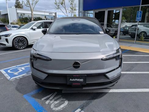 New 2026 Volvo EX30 Plus w/ Protection Package image 5