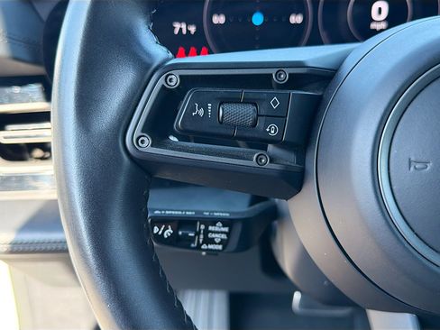 Used 2022 Porsche Taycan Turbo S image 35