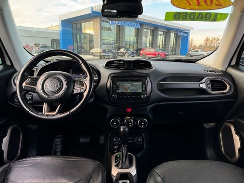 Used 2017 Jeep Renegade Trailhawk image 14