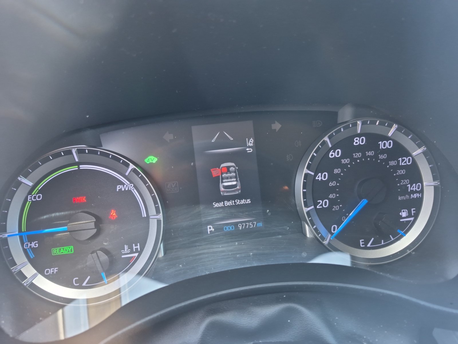 Used 2021 Toyota Highlander LE AWD/4WD image 10