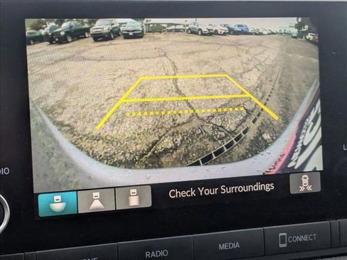 Used 2024 Honda CR-V EX image 13