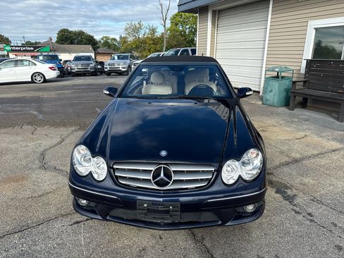 Used 2009 Mercedes-Benz CLK 550 Cabriolet w/ Premium I Pkg image 15