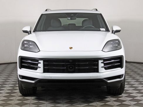 New 2026 Porsche Cayenne image 10
