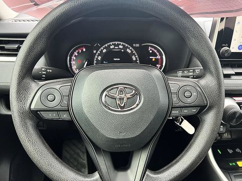 Used 2024 Toyota RAV4 LE FWD image 21