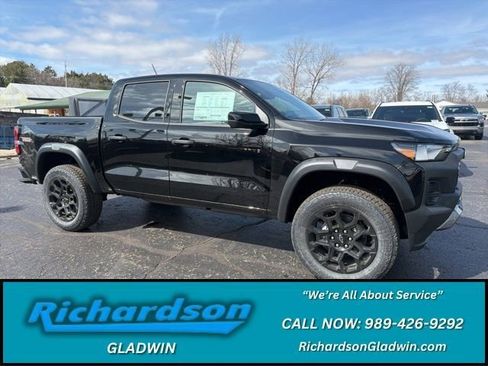New 2026 Chevrolet Colorado Trail Boss AWD/4WD image 1