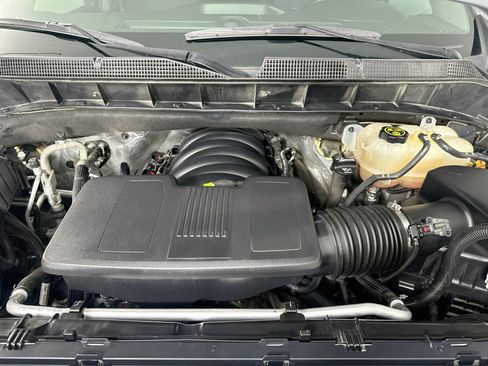 Used 2021 Chevrolet Silverado 1500 RST w/ Redline Edition AWD/4WD image 32