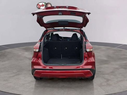 Used 2024 Nissan Kicks SR image 19