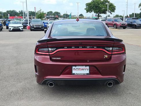 Used 2022 Dodge Charger Scat Pack w/ Plus Group RWD image 7