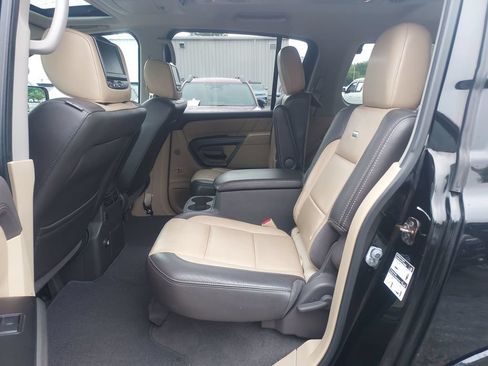 Used 2015 Nissan Armada Platinum w/ Platinum Reserve Package AWD/4WD image 35