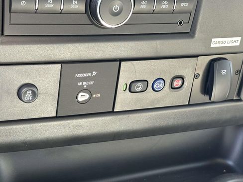 New 2025 Chevrolet Express 3500 w/ Power Convenience Package image 12