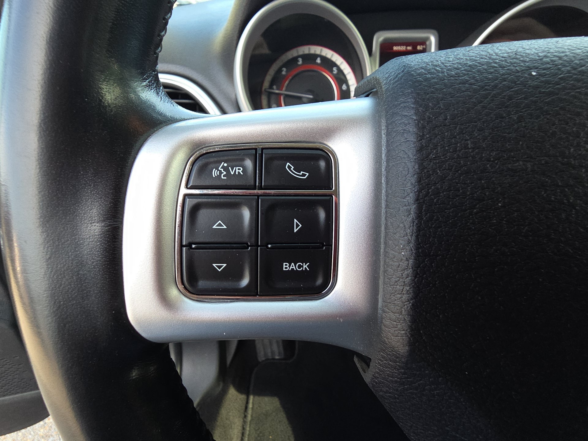 Used 2020 Dodge Journey SE w/ SE Popular Equipment Group FWD image 18