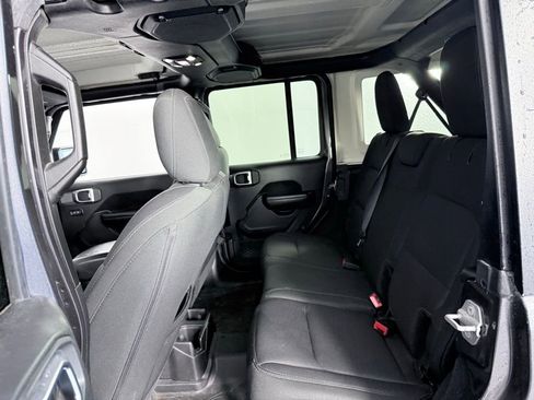 Used 2019 Jeep Wrangler Unlimited Sport S image 21