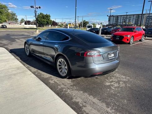 Used 2016 Tesla Model S AWD image 4