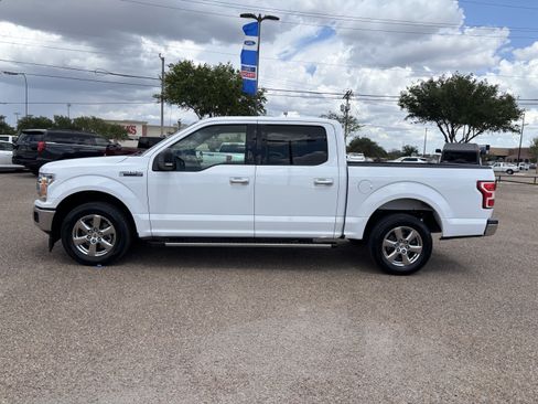 Used 2018 Ford F150 XLT w/ Equipment Group 301A Mid RWD image 2