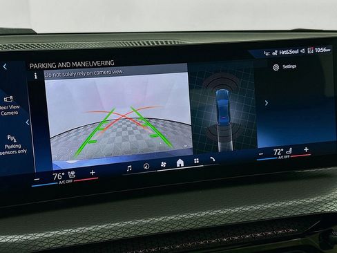 New 2026 BMW 330i xDrive Sedan w/ Premium Package image 18