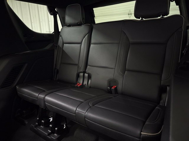 Used 2023 GMC Yukon SLT AWD/4WD image 20