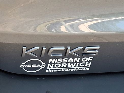 New 2025 Nissan Kicks SV w/ SV Premium Package image 11