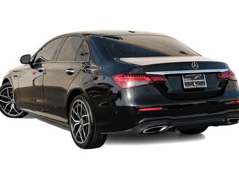 Used 2022 Mercedes-Benz E 350 Sedan image 10