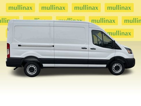 New 2026 Ford Transit 250 148 Medium Roof RWD image 2