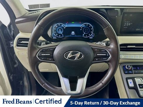 Used 2020 Hyundai Palisade Limited w/ Winter Weather Package image 13