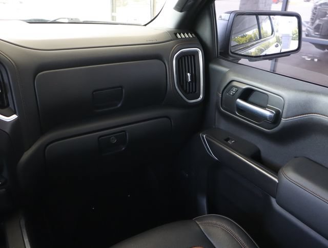 Used 2021 GMC Sierra 1500 AT4 w/ AT4 Value Package AWD/4WD image 23