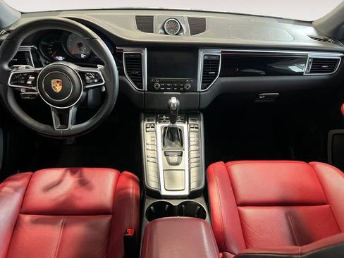 Used 2017 Porsche Macan S AWD/4WD image 8