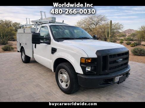 Used 2008 Ford F350 Service Truck Cummins Generato image 1