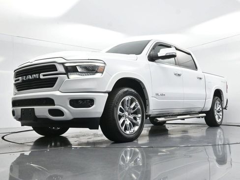 Used 2022 RAM 1500 Laramie AWD/4WD image 44