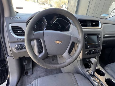 Used 2016 Chevrolet Traverse LS image 11