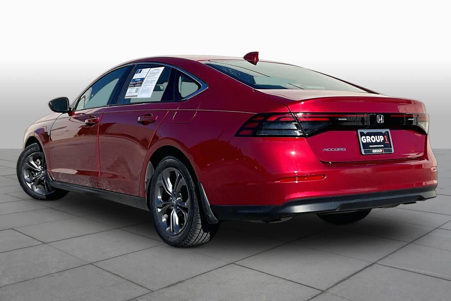 Used 2023 Honda Accord EX image 11