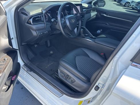 Used 2023 Toyota Camry SE w/ Protection Package (Q2) (TMS) FWD image 8