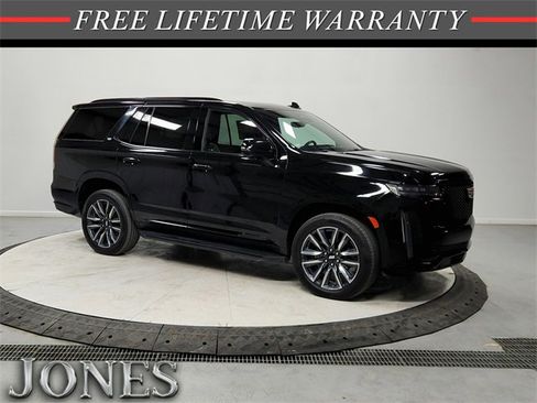 Used 2023 Cadillac Escalade Sport image 1