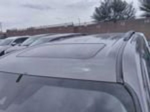 Used 2024 Toyota Sienna XLE image 2