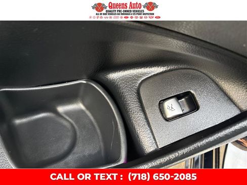 Used 2019 Mercedes-Benz E 300 4MATIC image 39